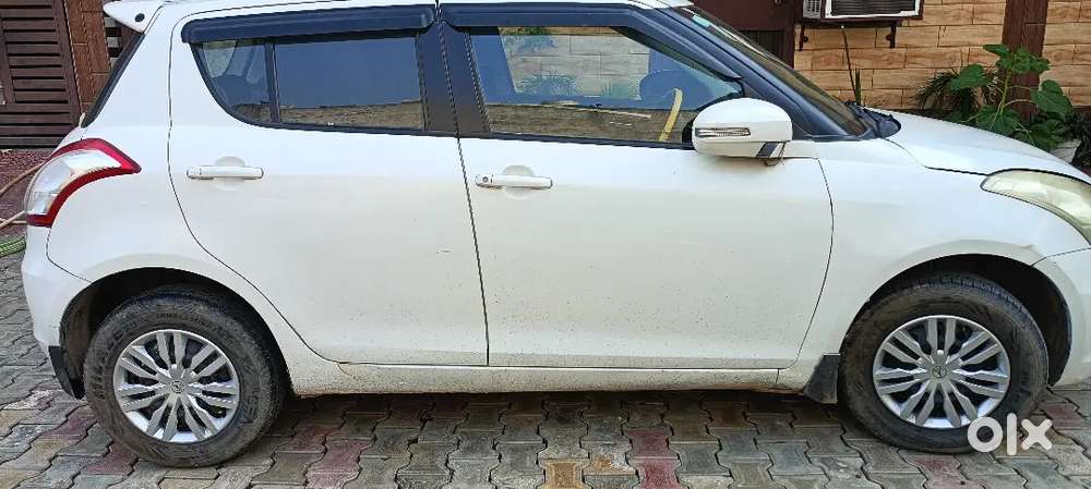 Swift 2015 Vxi Car