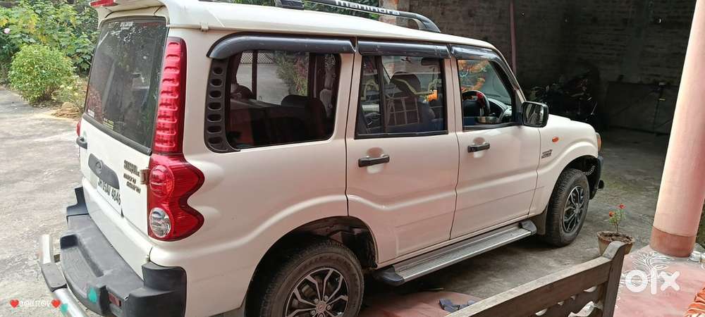 Mahindra Scorpio 2013 (jh05av 4846)