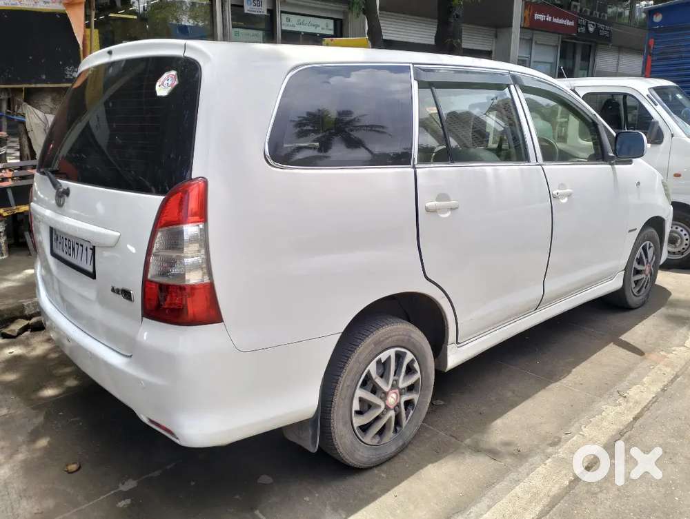 Toyota Innova 2.5 G 2012