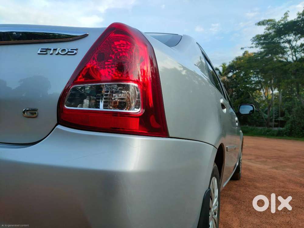 Toyota Etios G 2012