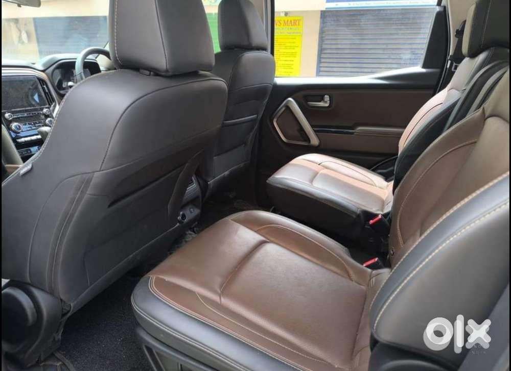 Mahindra Scorpio-n 2.0 Z8 L Petrol At 6 Str, 2024, Petrol