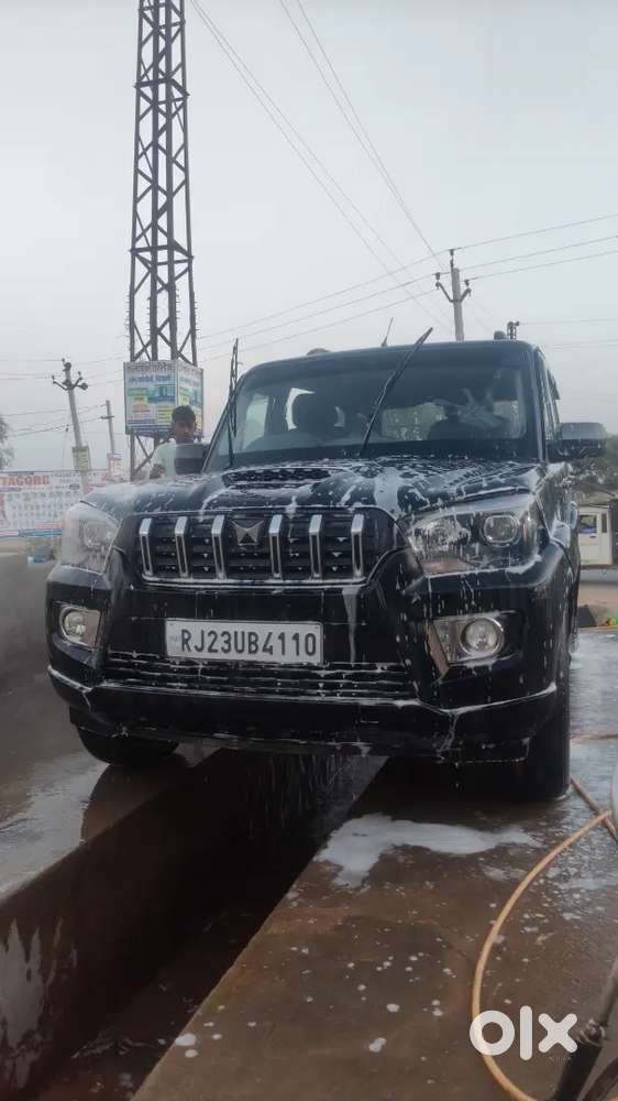 Mahindra Scorpio Classic 2006 Diesel 100000 Km Driven