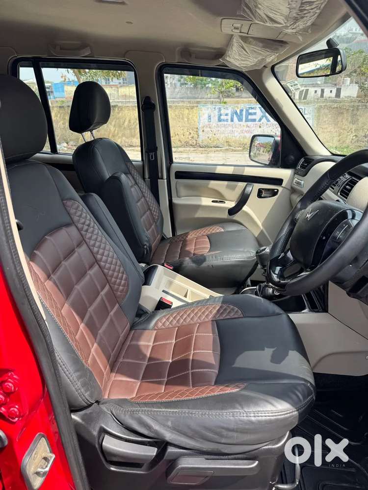 Mahindra Scorpio Classic, 2023, Diesel