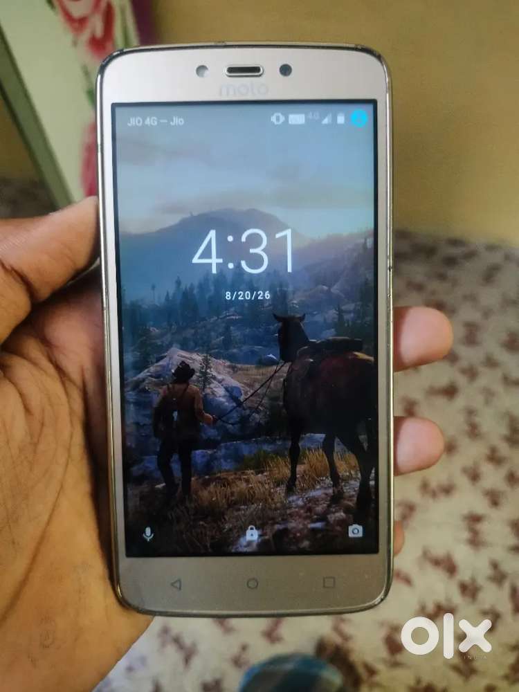 Moto c plus