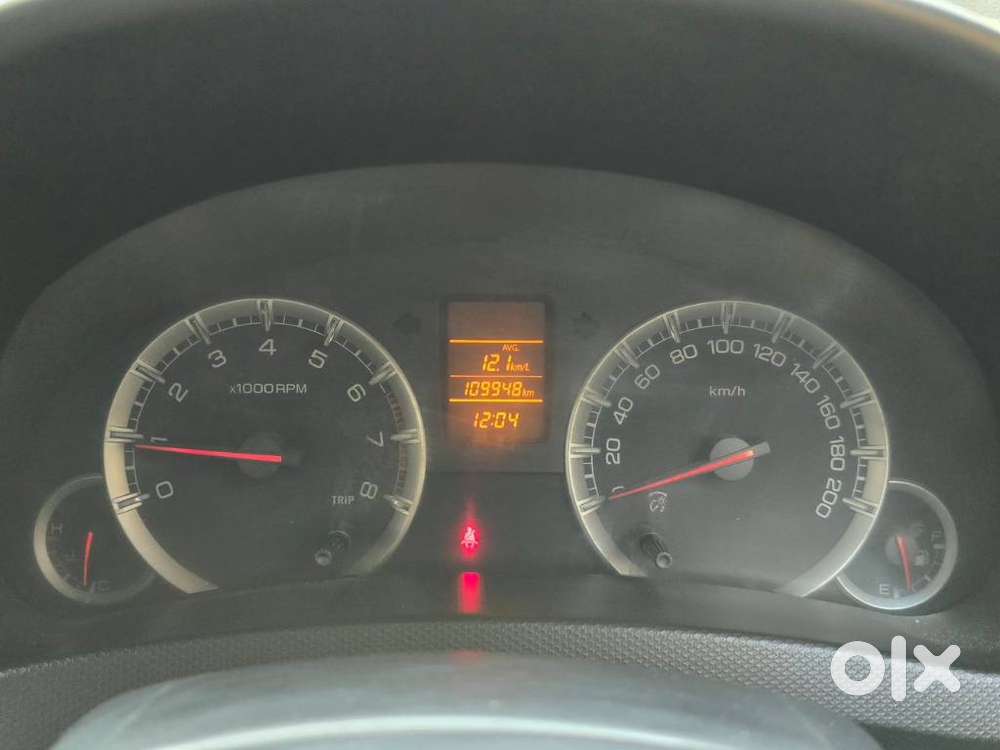 Maruti Suzuki Swift 2011-2014 Vxi, 2012, Petrol