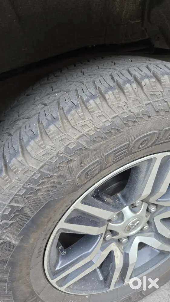 2019 Toyota Fortuner Petrol Mt