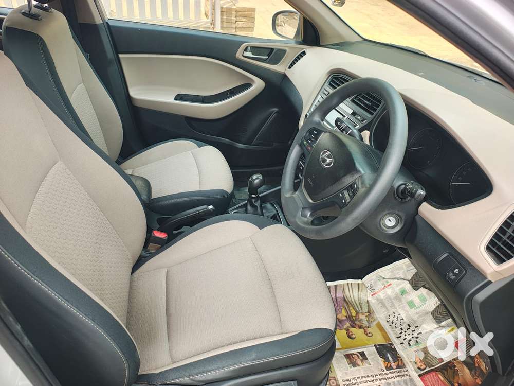 Hyundai Elite I20 Sportz (o) 1.2, 2016, Petrol
