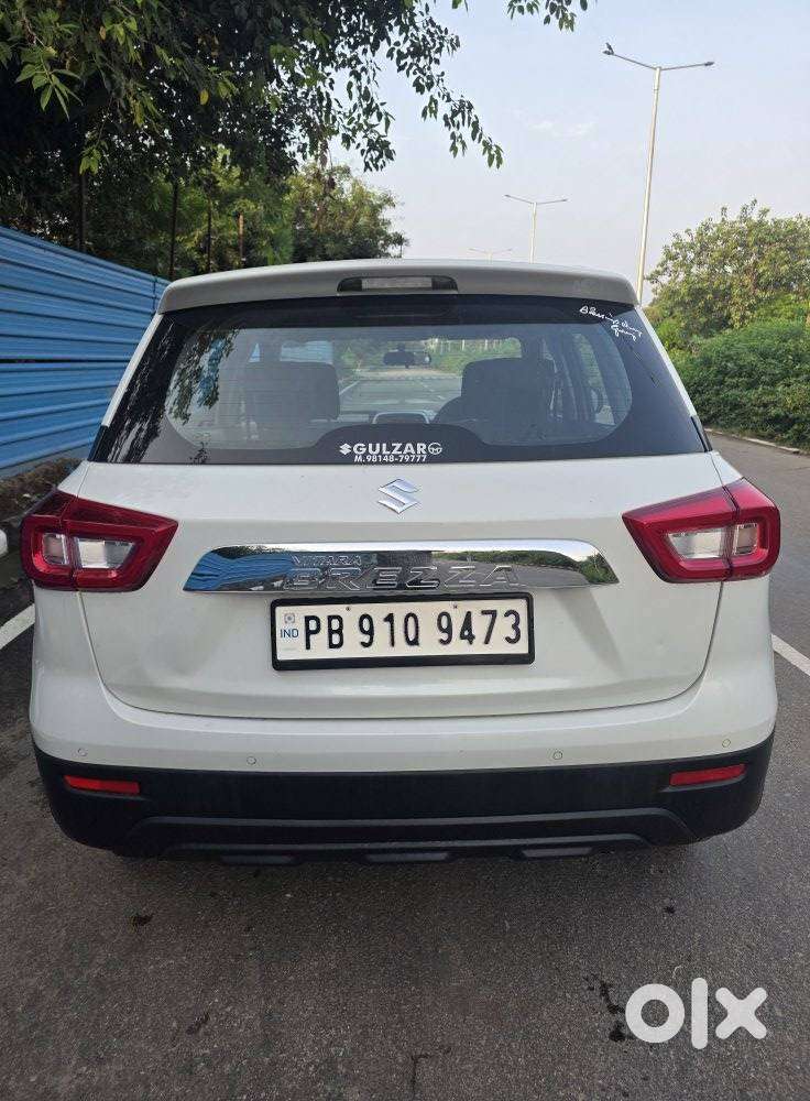 Maruti Suzuki Brezza 1.5 Vxi Smart Hybrid, 2022, Petrol
