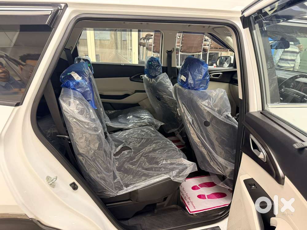 Kia Carens Clavis Htk, 2025, Petrol