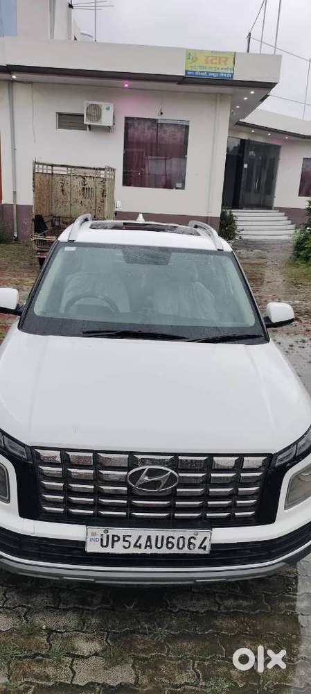 Hyundai Venue Sx 1.2 Mt Knight Edition, 2023, Petrol