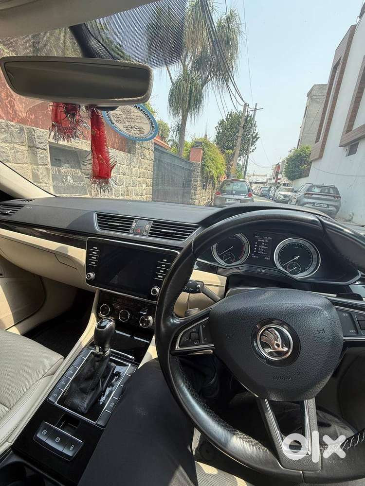 Skoda Superb 2020 Petrol