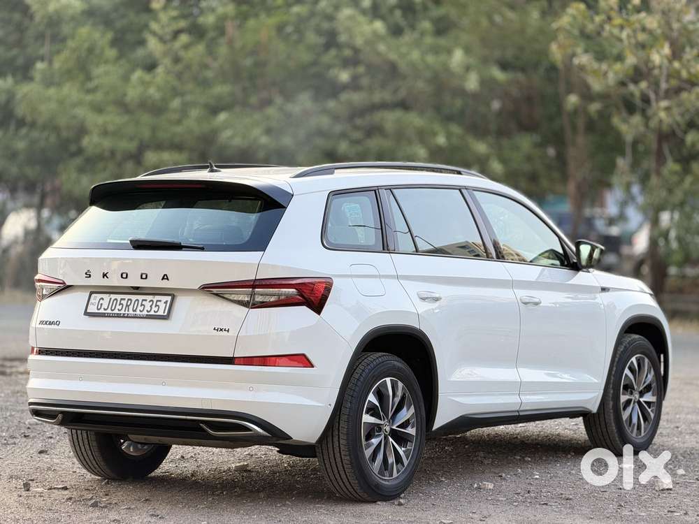Skoda Kodiaq 2.0 Sportline Tsi Dsg, 2022, Petrol