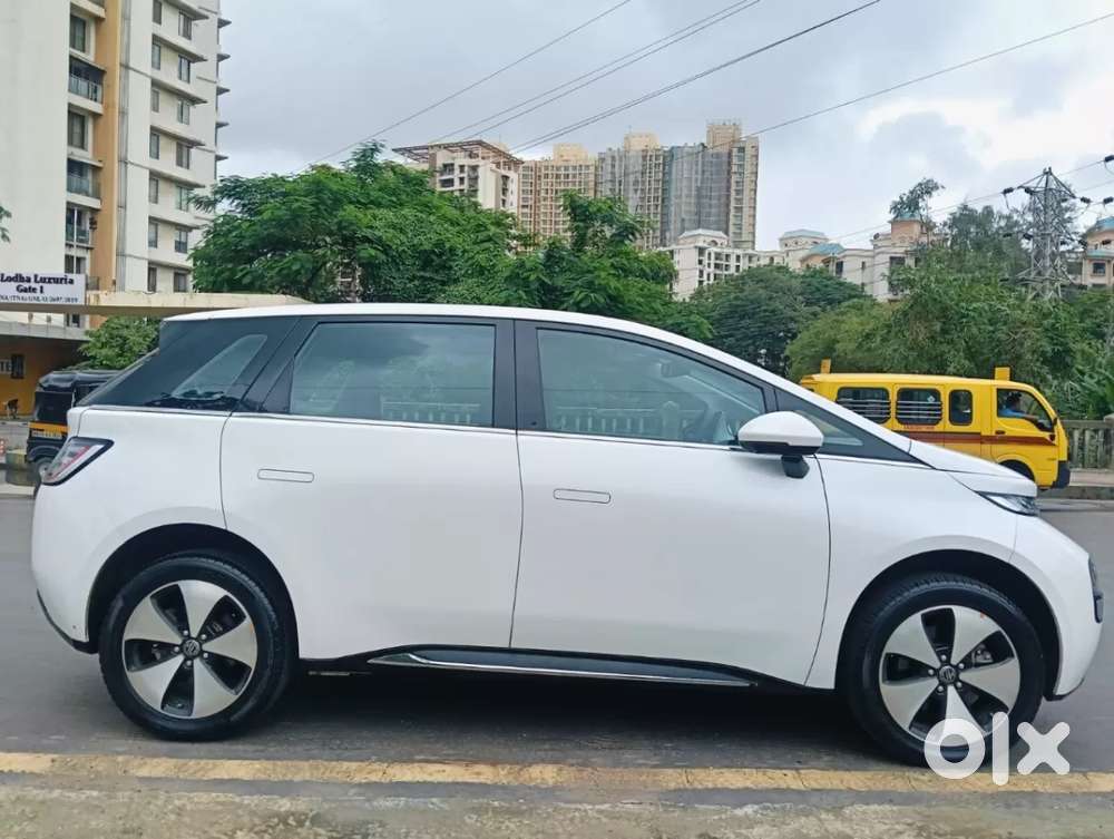 Mg Windsor Ev Essence, 2025, Electric