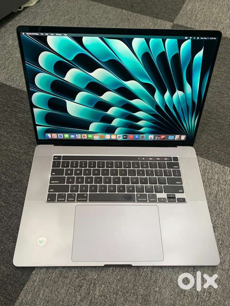 Apple MacBook Pro 2019 (16inch) i9 16GB 1TB Bill & Warranty