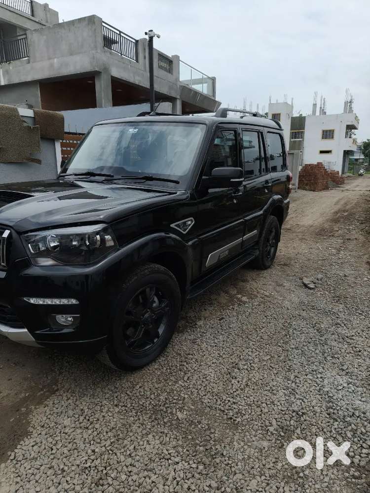 Mahindra Scorpio Diesel 2015