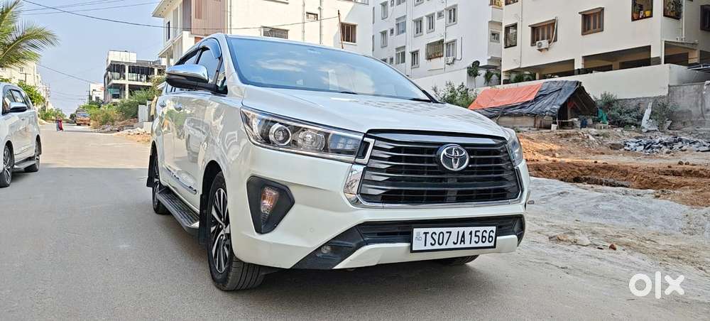 Toyota Innova Crysta 2.4 Z 7 Str, 2022, Diesel