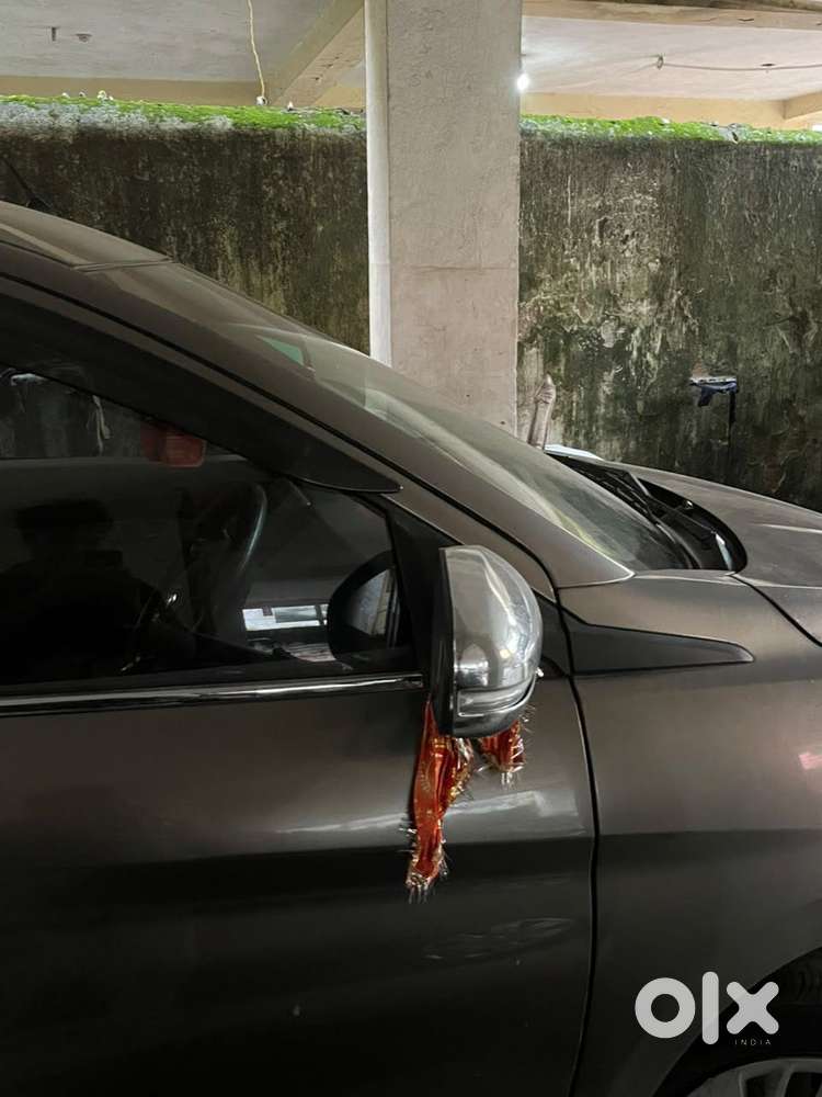 Maruti Suzuki Ertiga Vxi At Petrol, 2022, Cng & Hybrids