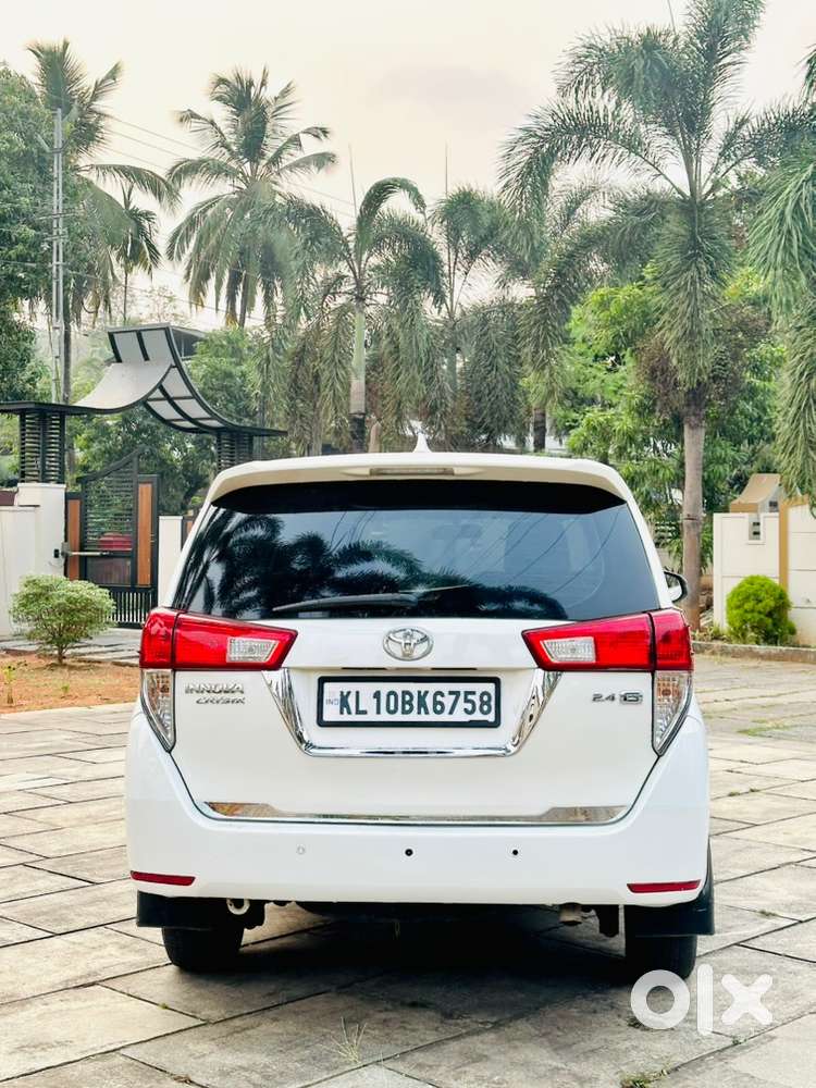 Toyota Innova Crysta 2016 Diesel Model