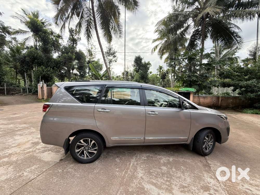 Toyota Innova Crysta 2020 Diesel Manual Year