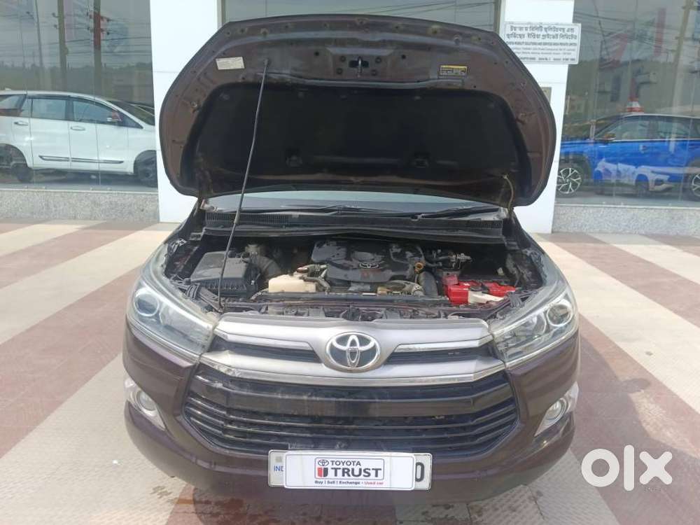 Toyota Innova Crysta 2.8 Z, 2017, Diesel
