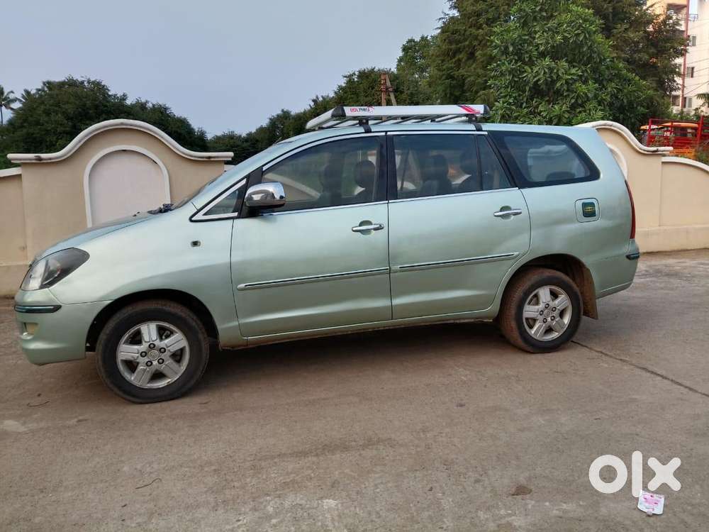 Toyota Innova 2.5 V 7 Str, 2005, Diesel