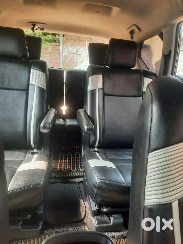 Toyota Innova Crysta 2.4 2019