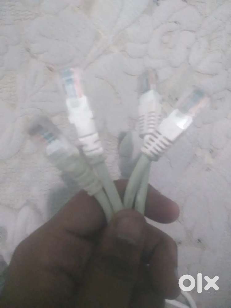 2 LAN cable 1.5m each