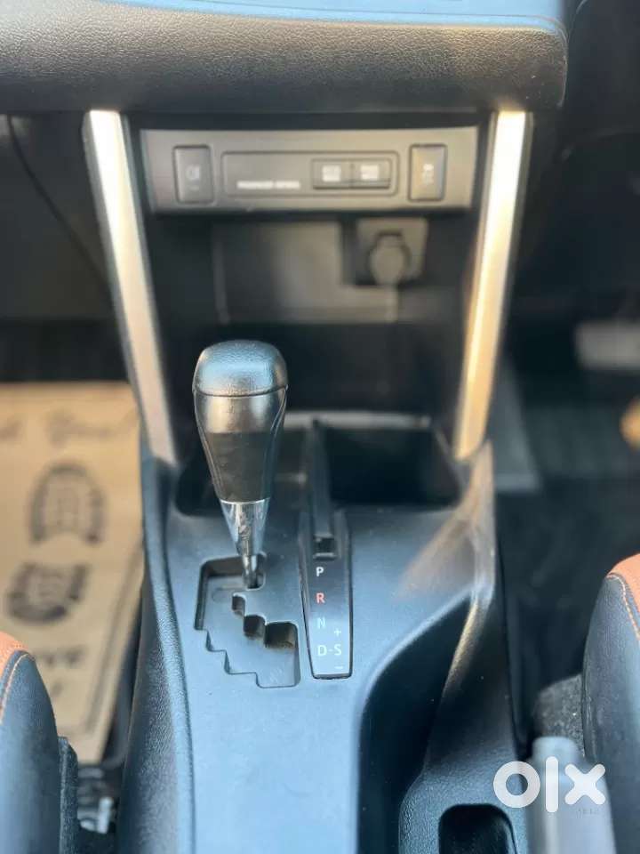 Toyota Innova Crysta [2016-2020] 2.4 Gx At 7 Str, 2022, Diesel