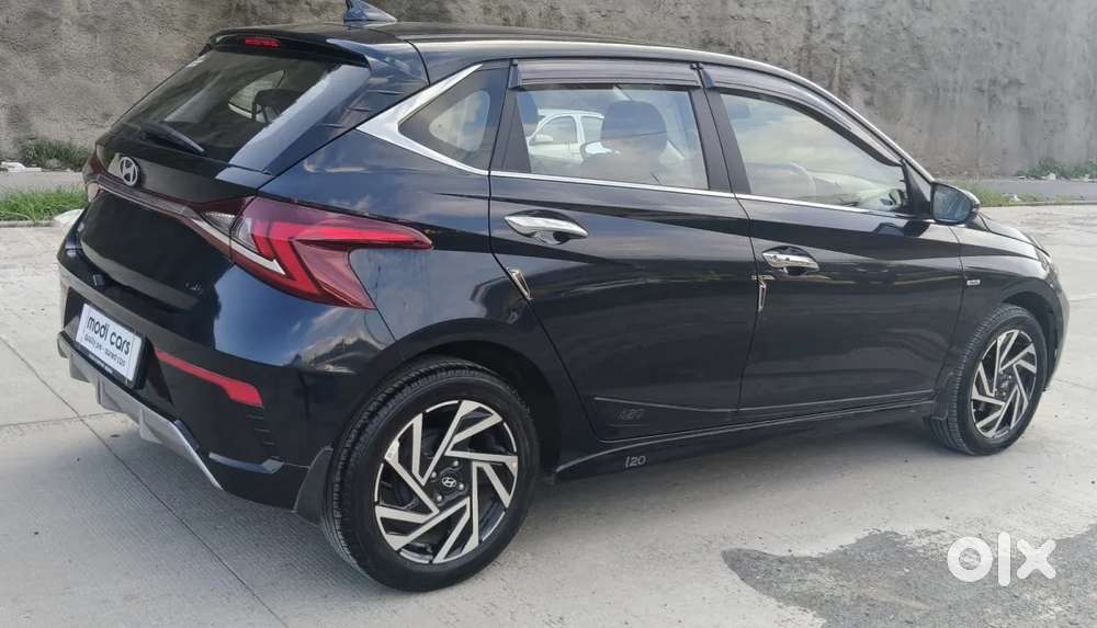 Hyundai I20 Asta (o) 1.2 Ivt, 2024, Petrol