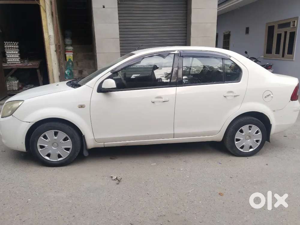 Ford Fiesta Classic 2010 Petrol 128000 Km Driven