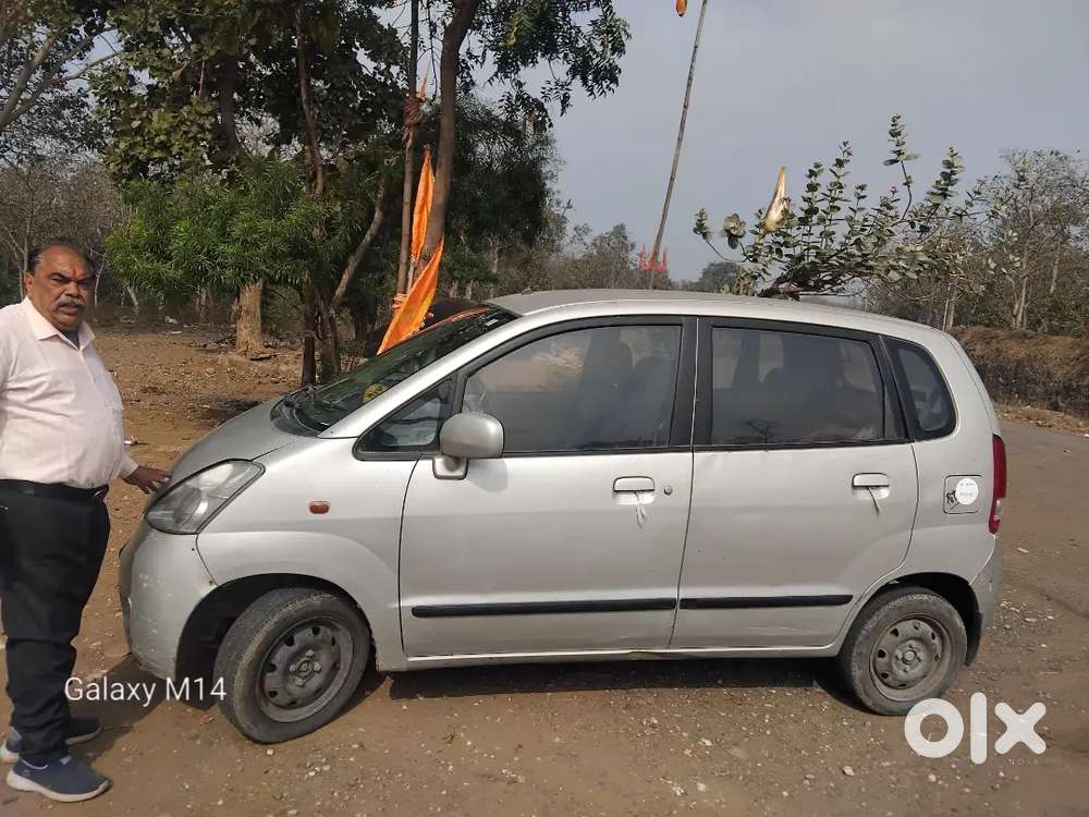 Maruti Suzuki Zen Estilo 2010