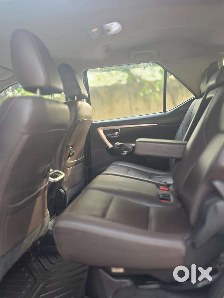 Toyota Fortuner 4x2 At 2.8 Diesel, 2019, Diesel