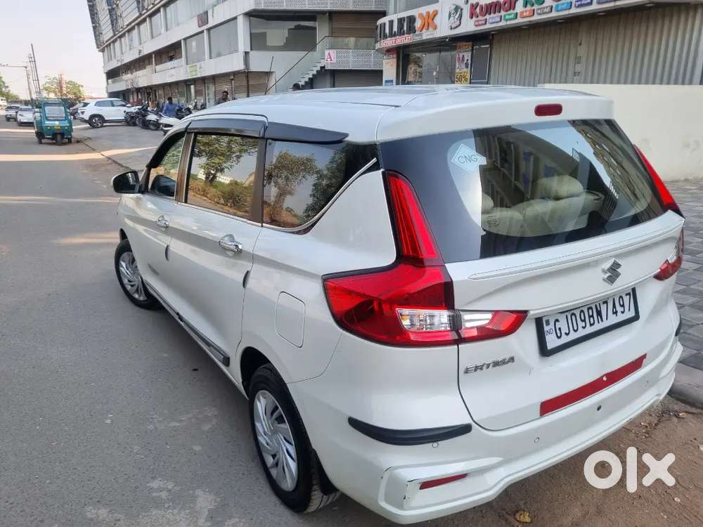 **urgent** Maruti Suzuki Ertiga 2023 Cng & Hybrids 53890 Km Driven