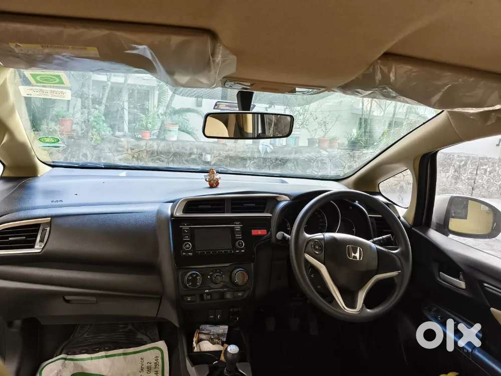 Hondas Jazz 2015 Model Petrol ( Perfect Condition)