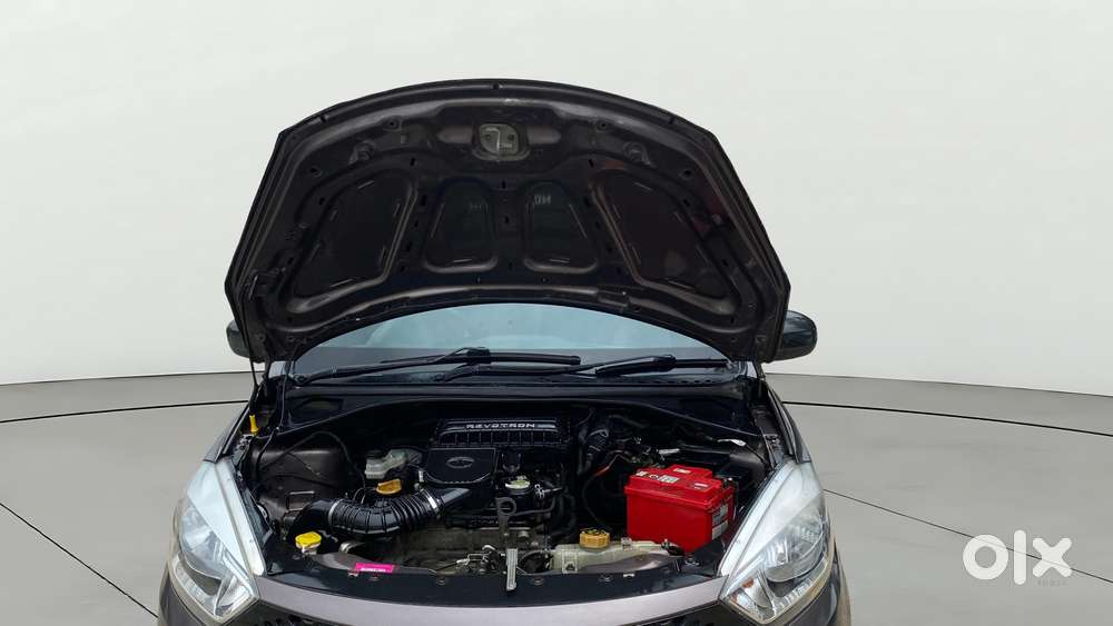 Tata Tiago 1.2 Revotron Xt, 2017, Petrol