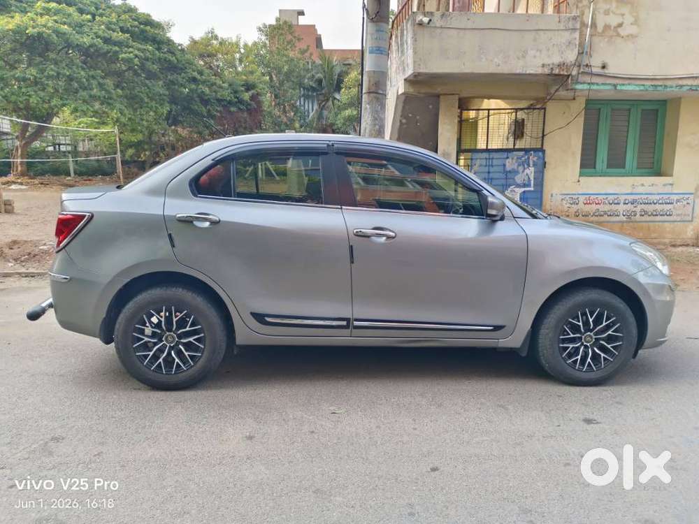 Maruti Suzuki Dzire 1.2 Vxi, 2022, Petrol
