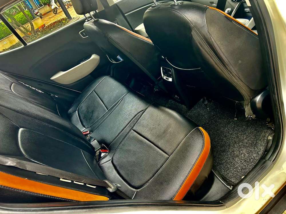 Hyundai Venue 1.2 S (o), 2023, Petrol