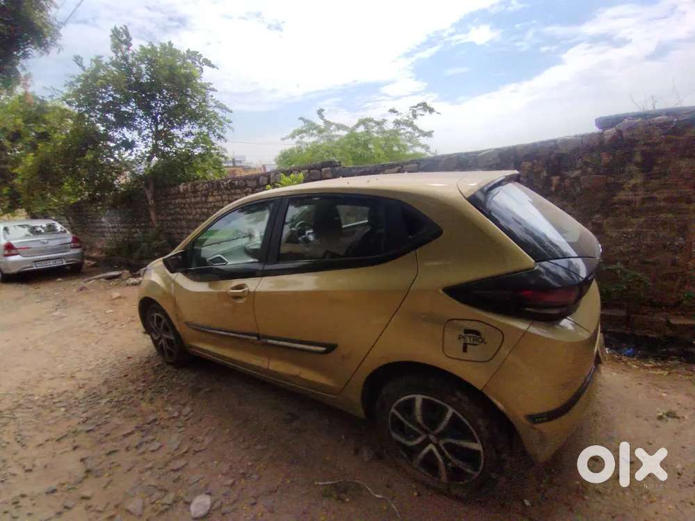 Tata Altroz 2022 Petrol Well Maintained