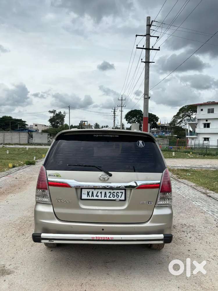 Toyota Innova 2011 Diesel Well Maintained