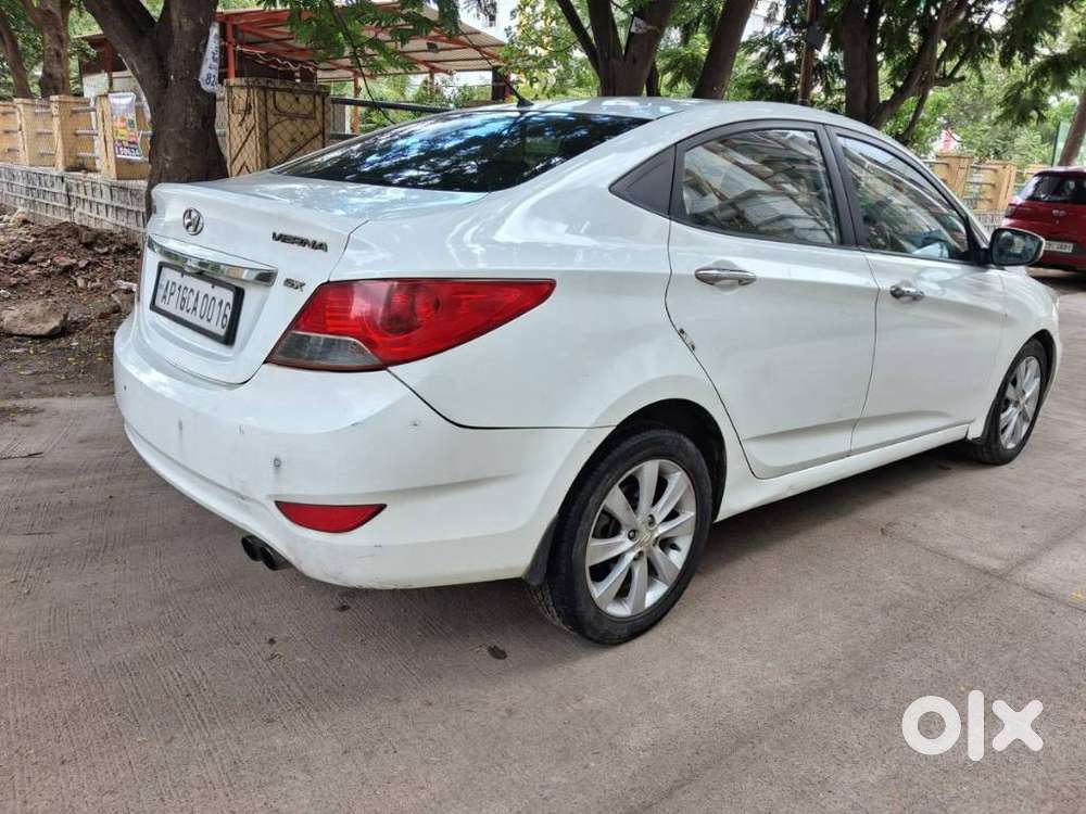 Hyundai Verna 1.6 Sx (o) Crdi, 2012, Diesel