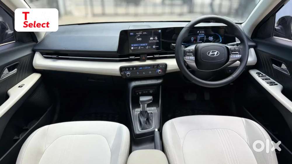 Hyundai Verna 1.5 Sx (o) Vtvt Ivt, 2023, Petrol