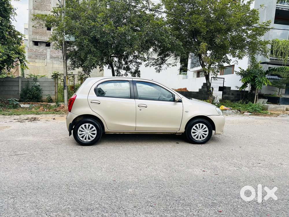 Toyota Etios Liva G Xclusive Edition, 2011, Petrol