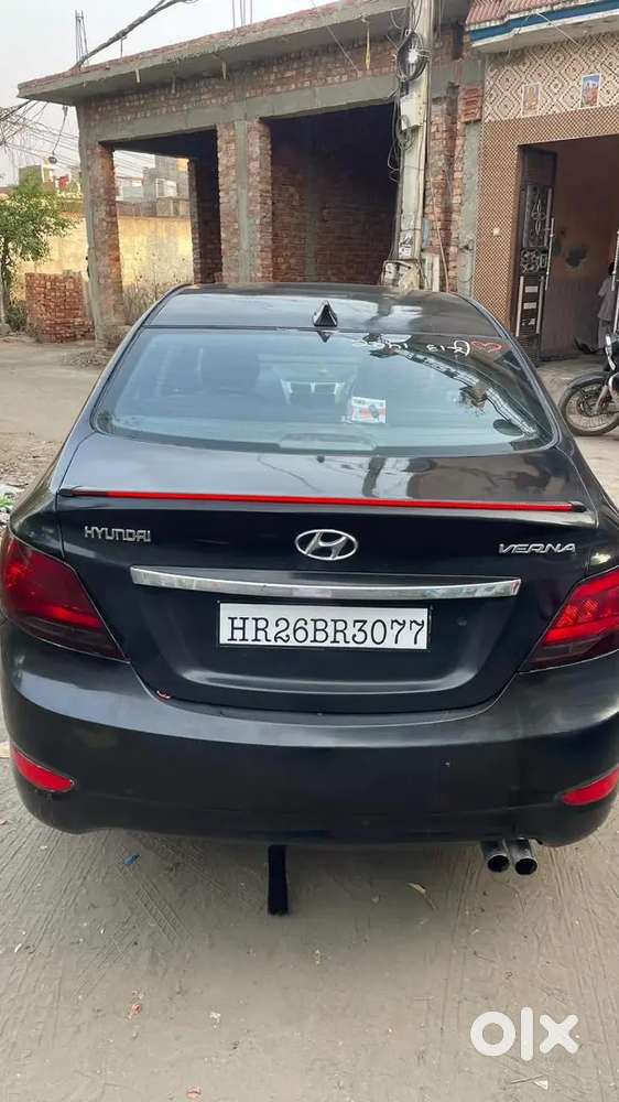 Hyundai Fluidic Verna 2012 Petrol 93350 Km Driven