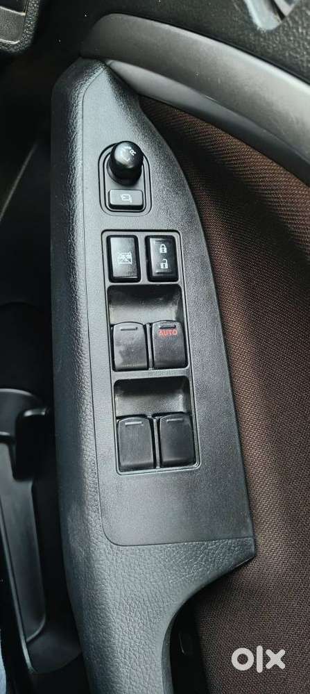 Maruti Suzuki Brezza Zxi S-cng, 2023, Cng & Hybrids