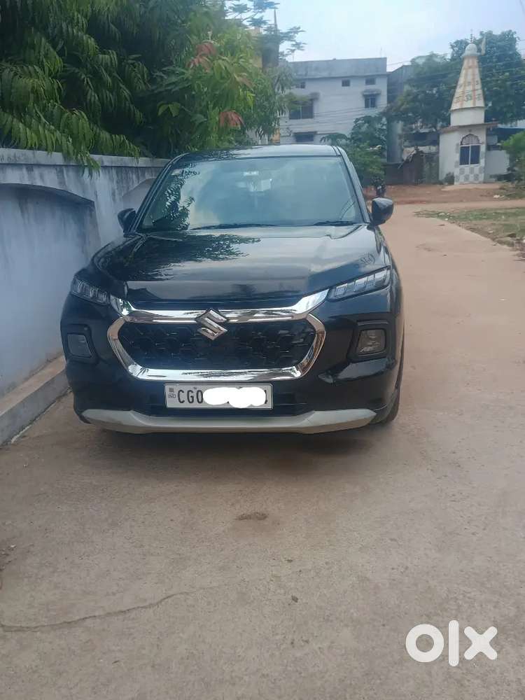 Smart Hybrid Maruti Suzuki Grand Vitara 2024 Petrol Well Maintained