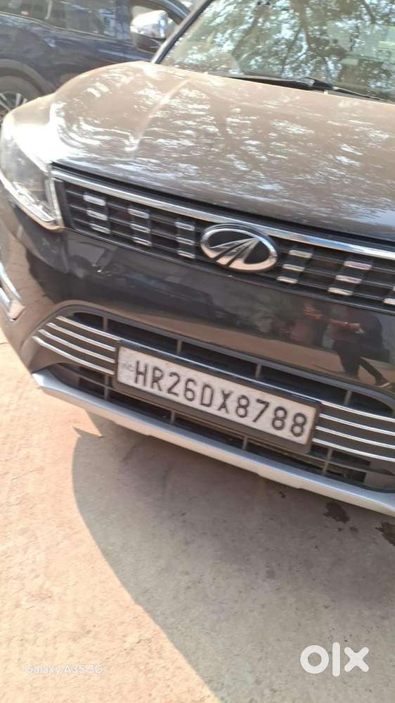 Mahindra Xuv300 2019 Petrol Well Maintained
