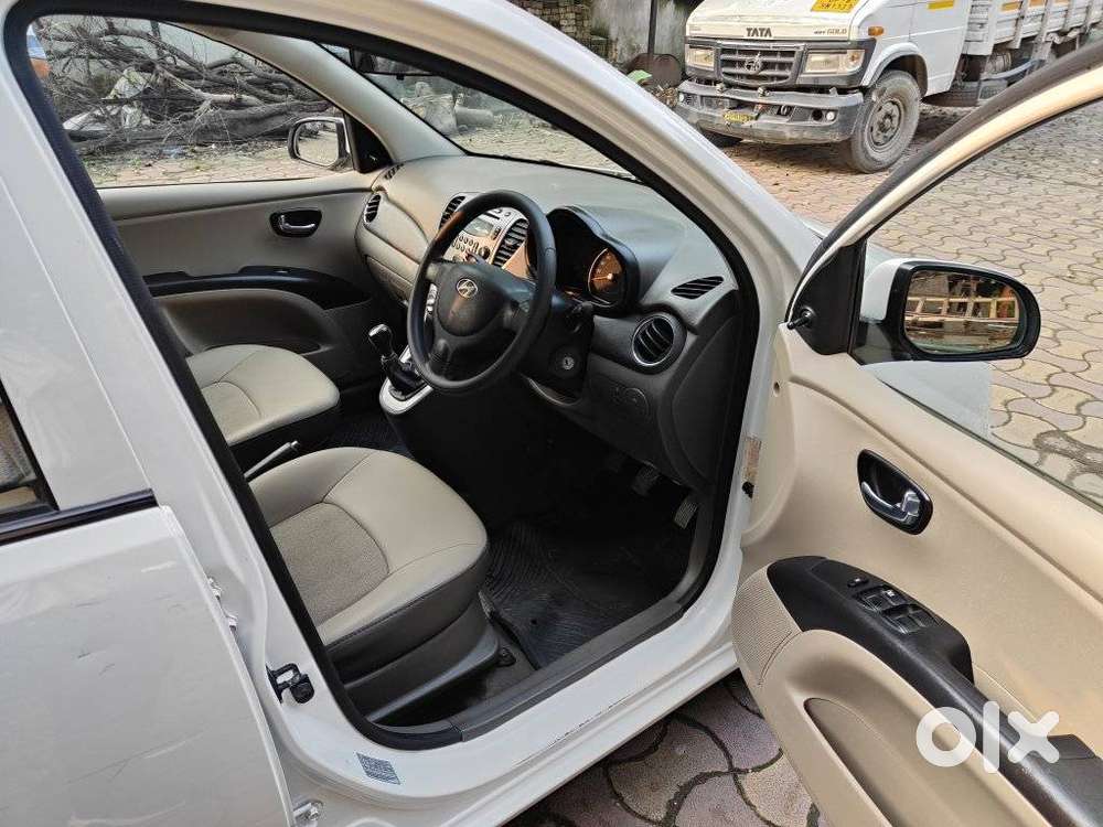 Hyundai I10 Sportz 1.1 Irde2, 2015, Petrol