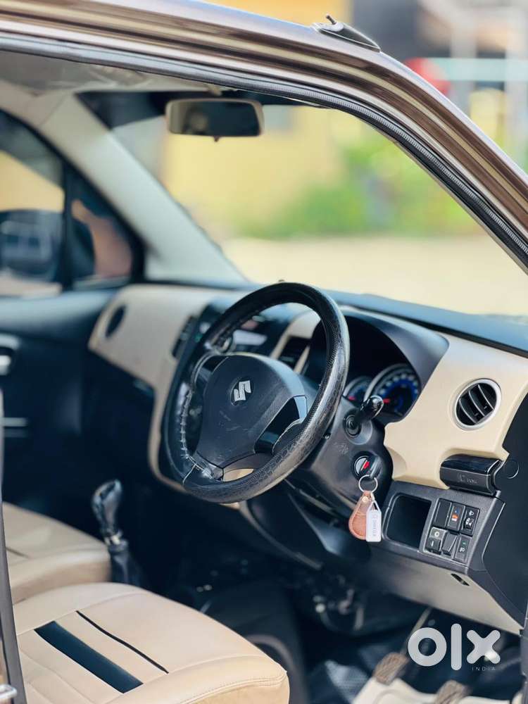 Maruti Suzuki Wagon R Vxi 1.0, 2018, Petrol