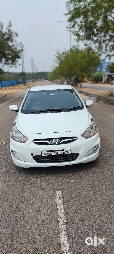 Hyundai Verna Fludic Sx Optional Diesel