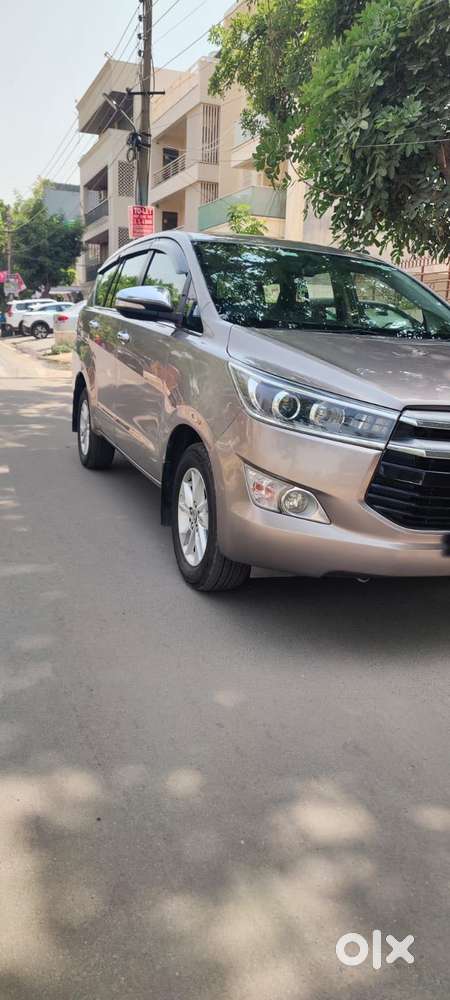 Toyota Innova Crysta 2.4 Zx Mt, 2017, Diesel